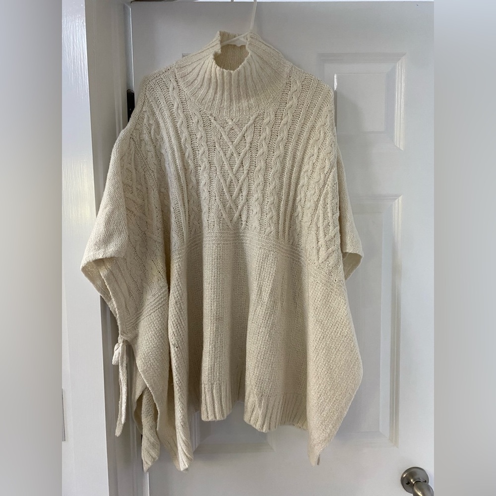 Ugg Womens poncho